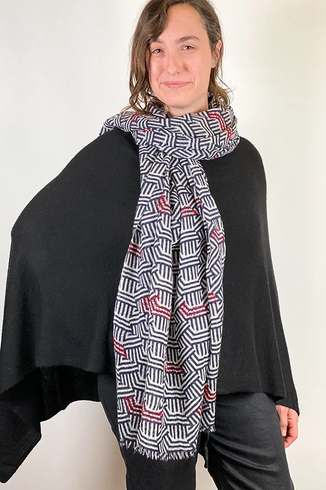 Dolma Cashmere Poncho Black