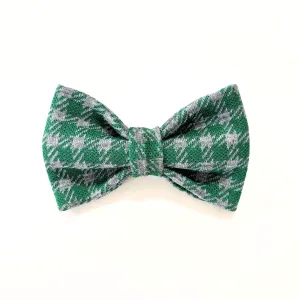 Evergreen Knit Plaid Bow Tie