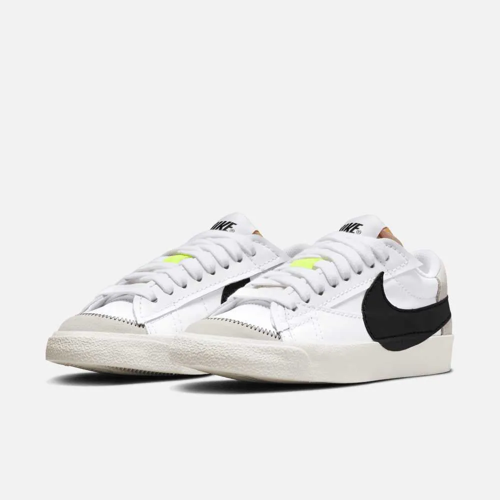 Nike Women's Blazer Low '77 Jumbo